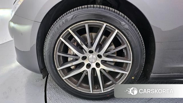 Maserati Ghibli id 3924054 из Кореи 15