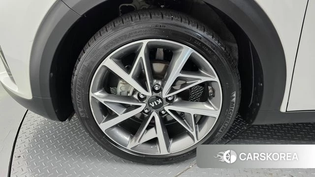 Kia The New Niro id 4651829 из Кореи 26