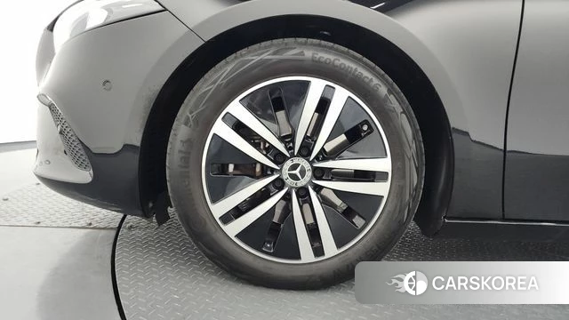 Mercedes-Benz A-Class W177 id 4665827 из Кореи 15