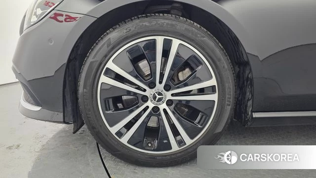 Mercedes-Benz E-Class W213 id 4179407 из Кореи 15