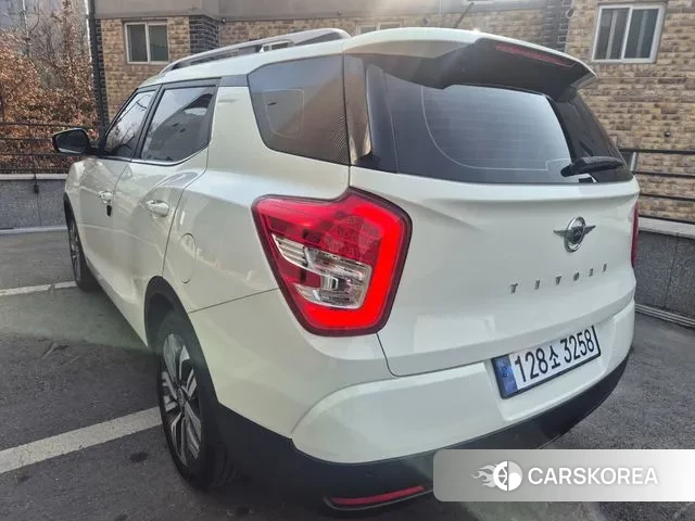 Ssangyong Tivoli Air id 3748432 из Кореи 13