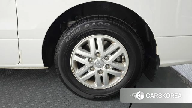 Hyundai The New Grand Starex id 4642136 из Кореи 25