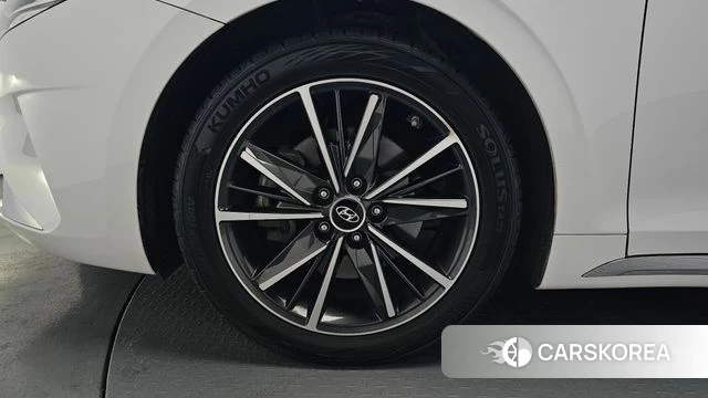 Hyundai The New Grandeur IG id 3911471 из Кореи 16