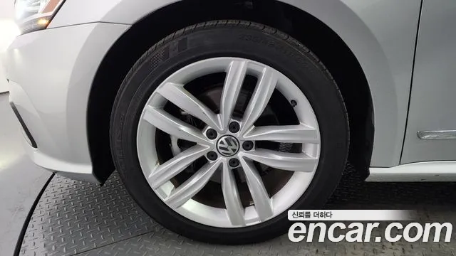 Volkswagen The New Passat id 2850616 из Кореи 15