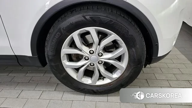 Land Rover Discovery 5 id 3284188 из Кореи 15