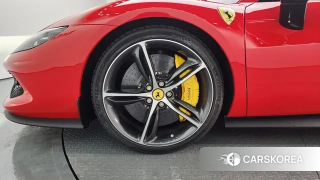 Ferrari 296 GTS id 3310150 из Кореи 15