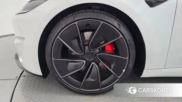 Tesla Model 3 id 2909959 из Кореи 15