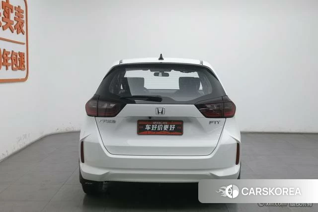 Honda Fit id 4279024 из Китая 19