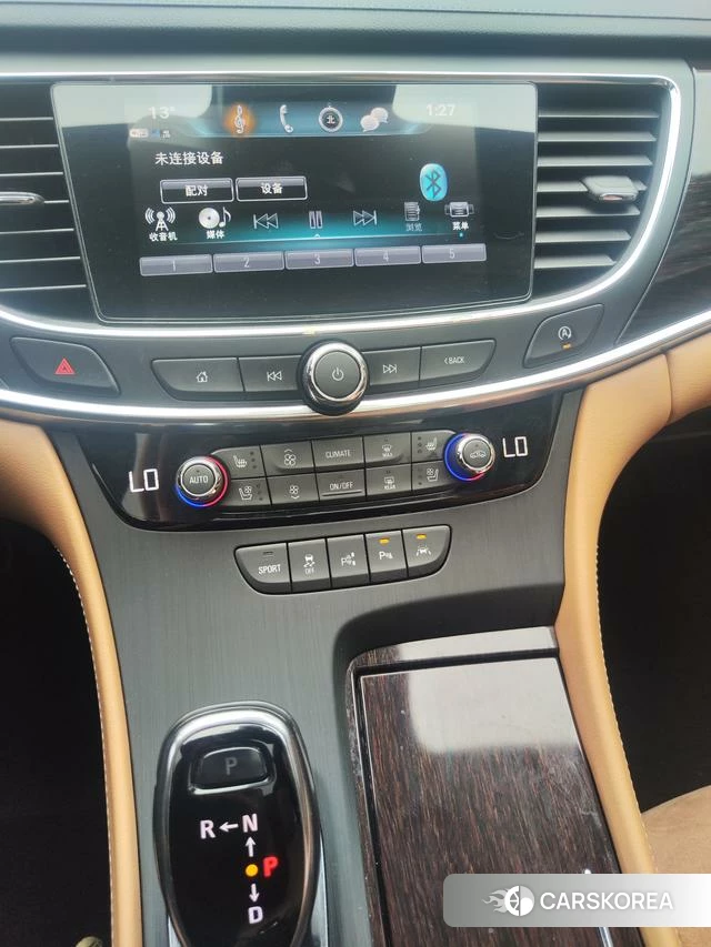 Buick Lacrosse id 4241841 из Китая 10