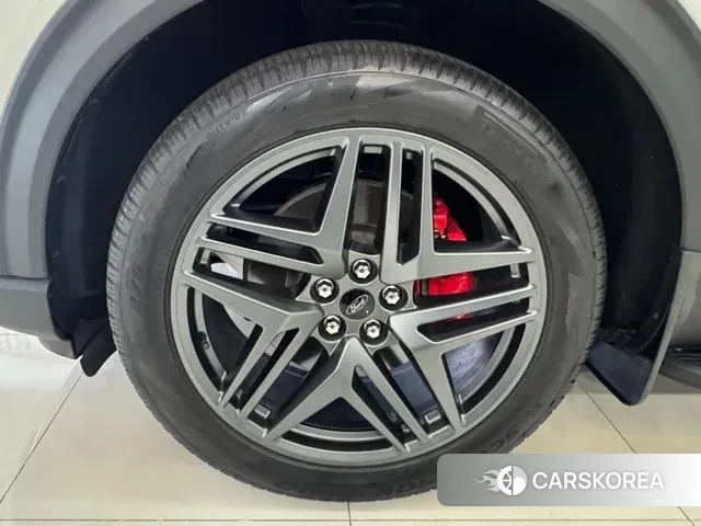 Ford Explorer 6th Generation id 3733518 из Кореи 15