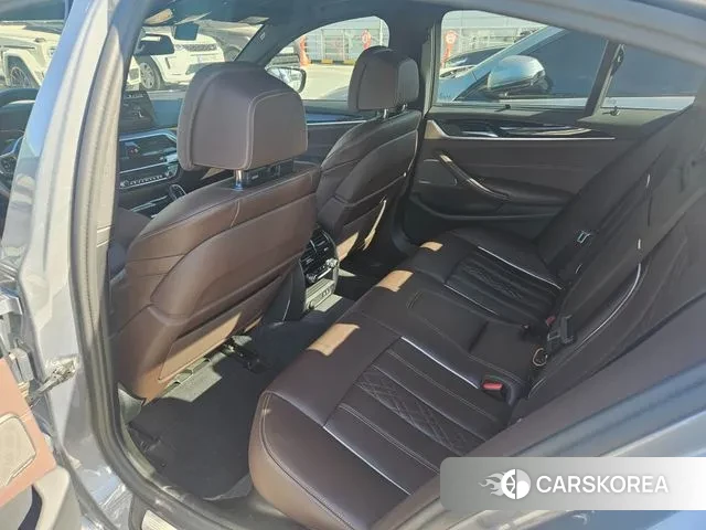 BMW 5 Series (G30) id 3721493 из Кореи 7