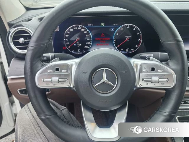 Mercedes-Benz E-class 2020 Белый из Китая, фото 5