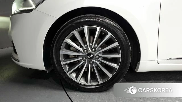 Kia Come New K7 id 3905784 из Кореи 15