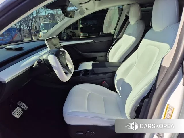 Tesla Model Y id 3487612 из Кореи 8