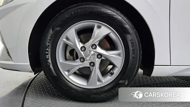 Hyundai Avante (CN7) id 3473744 из Кореи 15