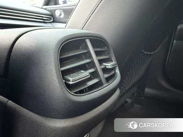 Hyundai Elantra id 4321157 из Китая 15