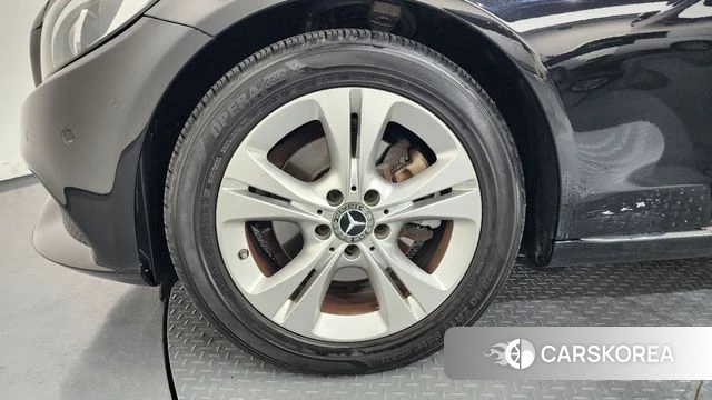 Mercedes-Benz C-Class W205 id 4563453 из Кореи 31