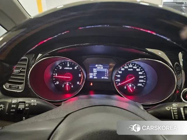 Kia The New Carnival id 3375136 из Кореи 15