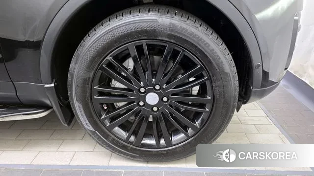 Land Rover Discovery 5 id 3686627 из Кореи 15