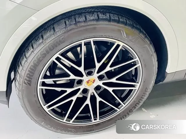 Porsche Cayenne (PO536) id 3041838 из Кореи 15