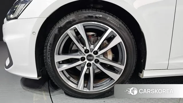 Audi A6 (C8) id 3411155 из Кореи 15