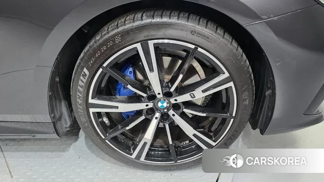 BMW 5 Series (G60) id 3026686 из Кореи 15