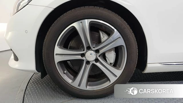 Mercedes-Benz E-Class W213 id 4285796 из Кореи 25
