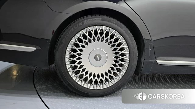 Genesis G90 id 4232534 из Кореи 30