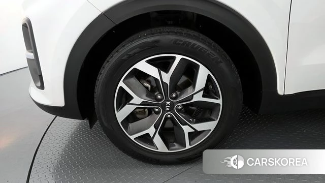 Kia Sportage The Bold id 4396379 из Кореи 25