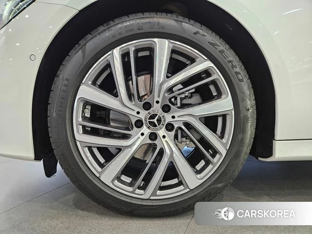 Mercedes-Benz E-Class W214 id 4279658 из Кореи 11