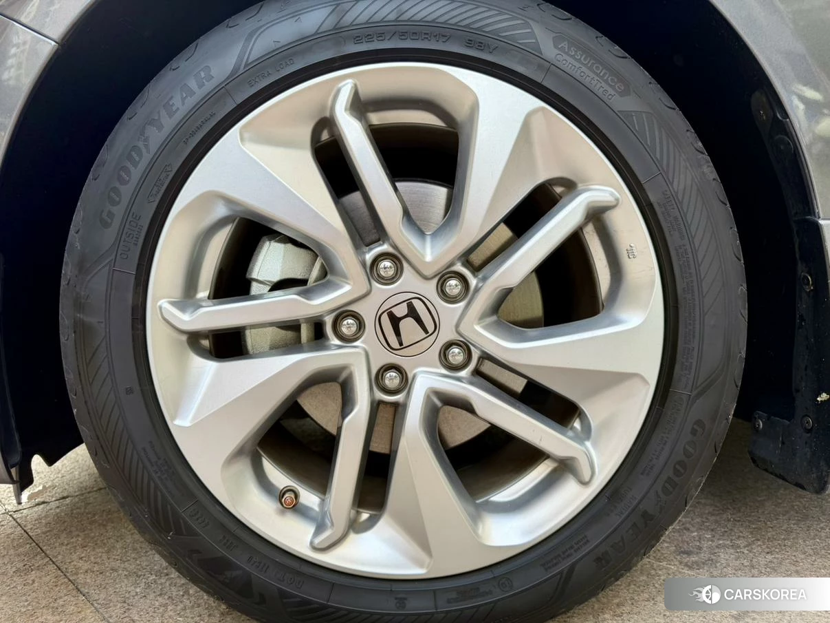 Honda Accord id 4486438 из Китая 11