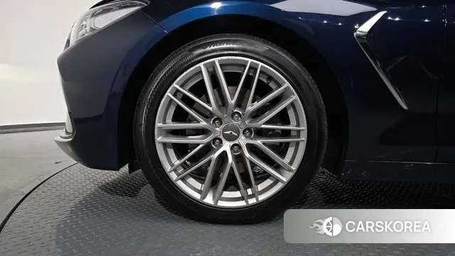 Genesis G70 id 2902776 из Кореи 15