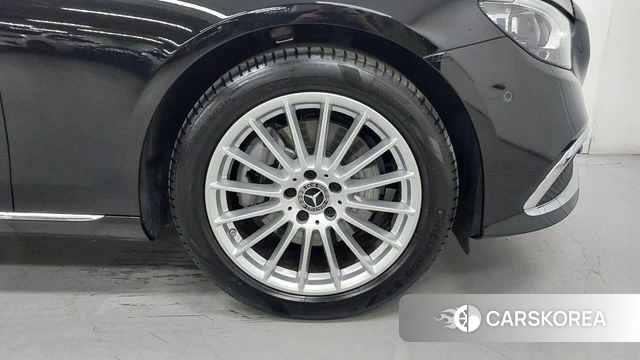 Mercedes-Benz E-Class W213 id 4783818 из Кореи 15