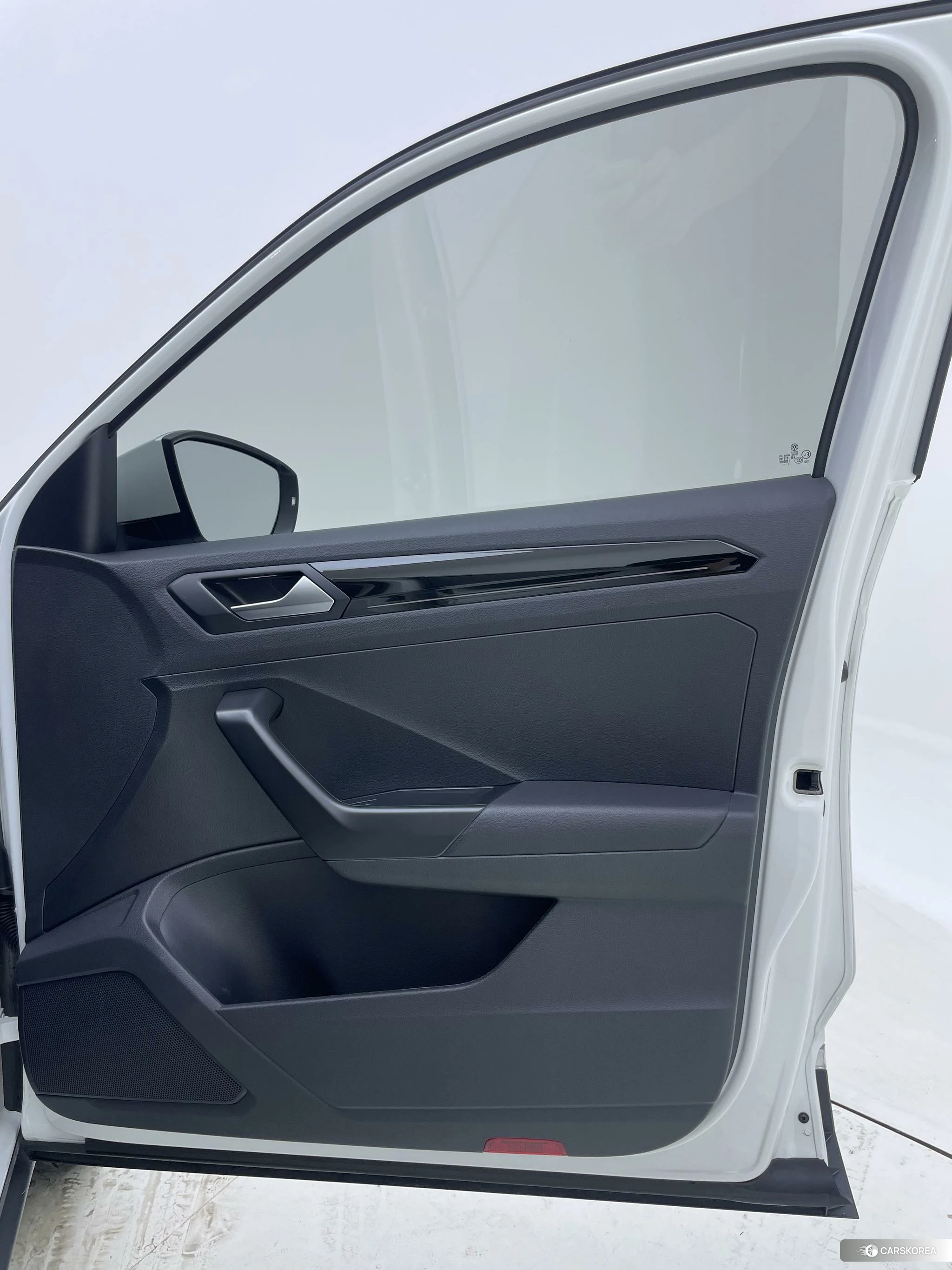 Volkswagen T-Roc id 4515056 из Китая 13