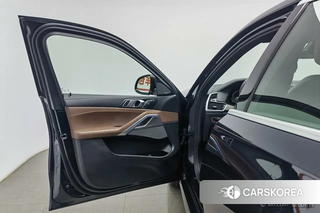 BMW X6 id 4257543 из Китая 19