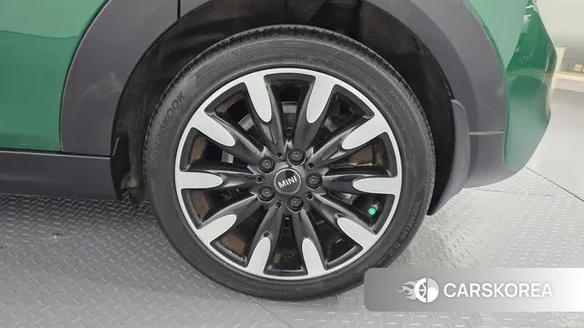 Mini Cooper S id 3433415 из Кореи 15