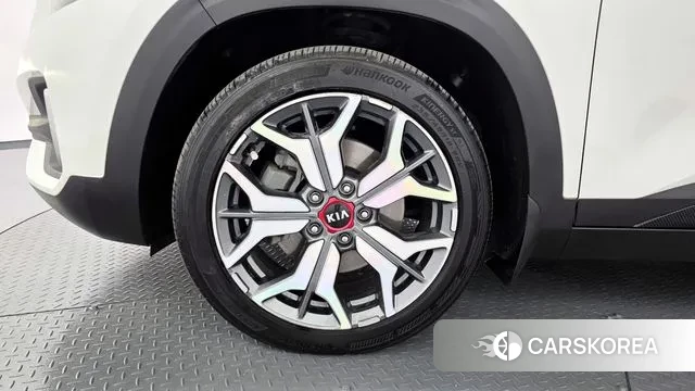 Kia Seltos id 3754044 из Кореи 16