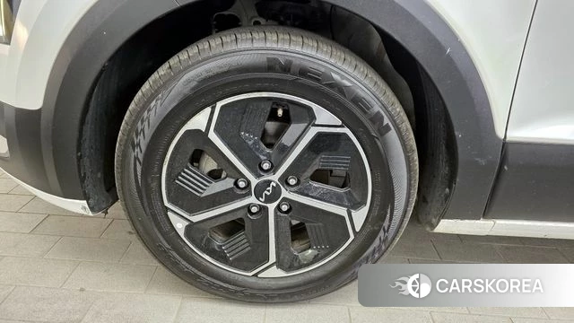 Kia Di Ol Nu Niro id 4244413 из Кореи 23