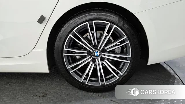 BMW 3 Series (G20) id 3562168 из Кореи 15