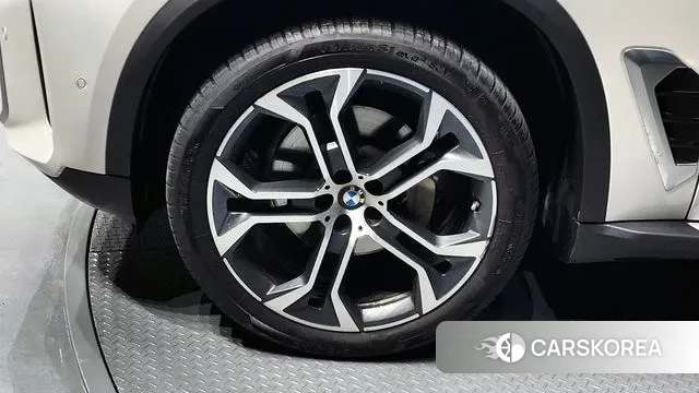 BMW X5 (G05) id 3669925 из Кореи 15