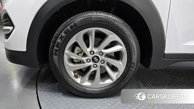 Hyundai All New Tucson id 3574259 из Кореи 15