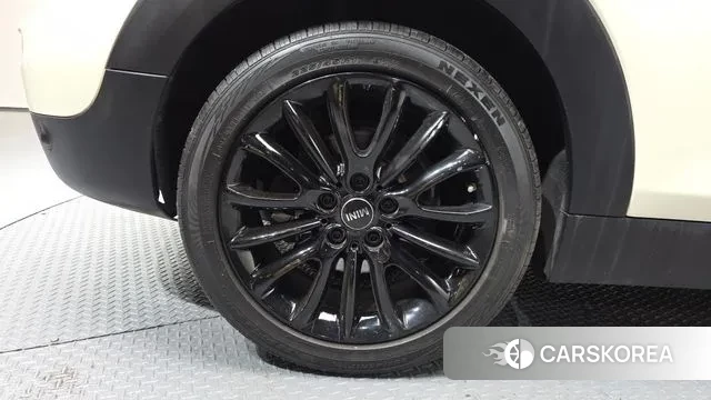 Mini Cooper D Clubman id 3788980 из Кореи 15