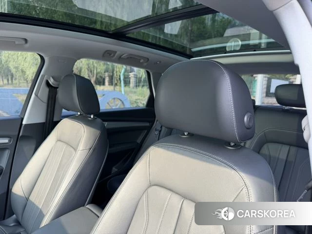 Audi Q5L id 4329182 из Китая 23