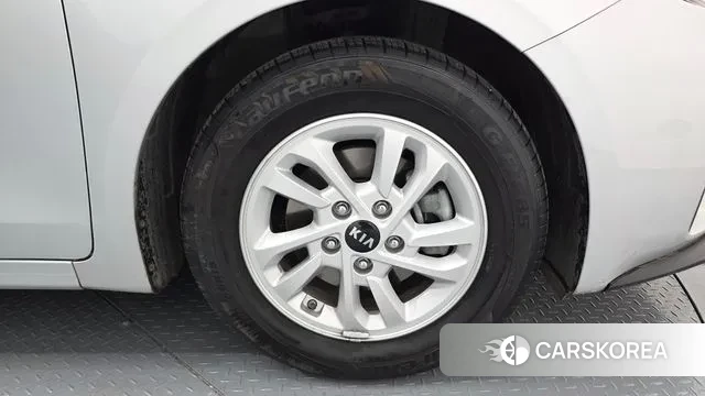 Kia Come New K3 id 3723739 из Кореи 15