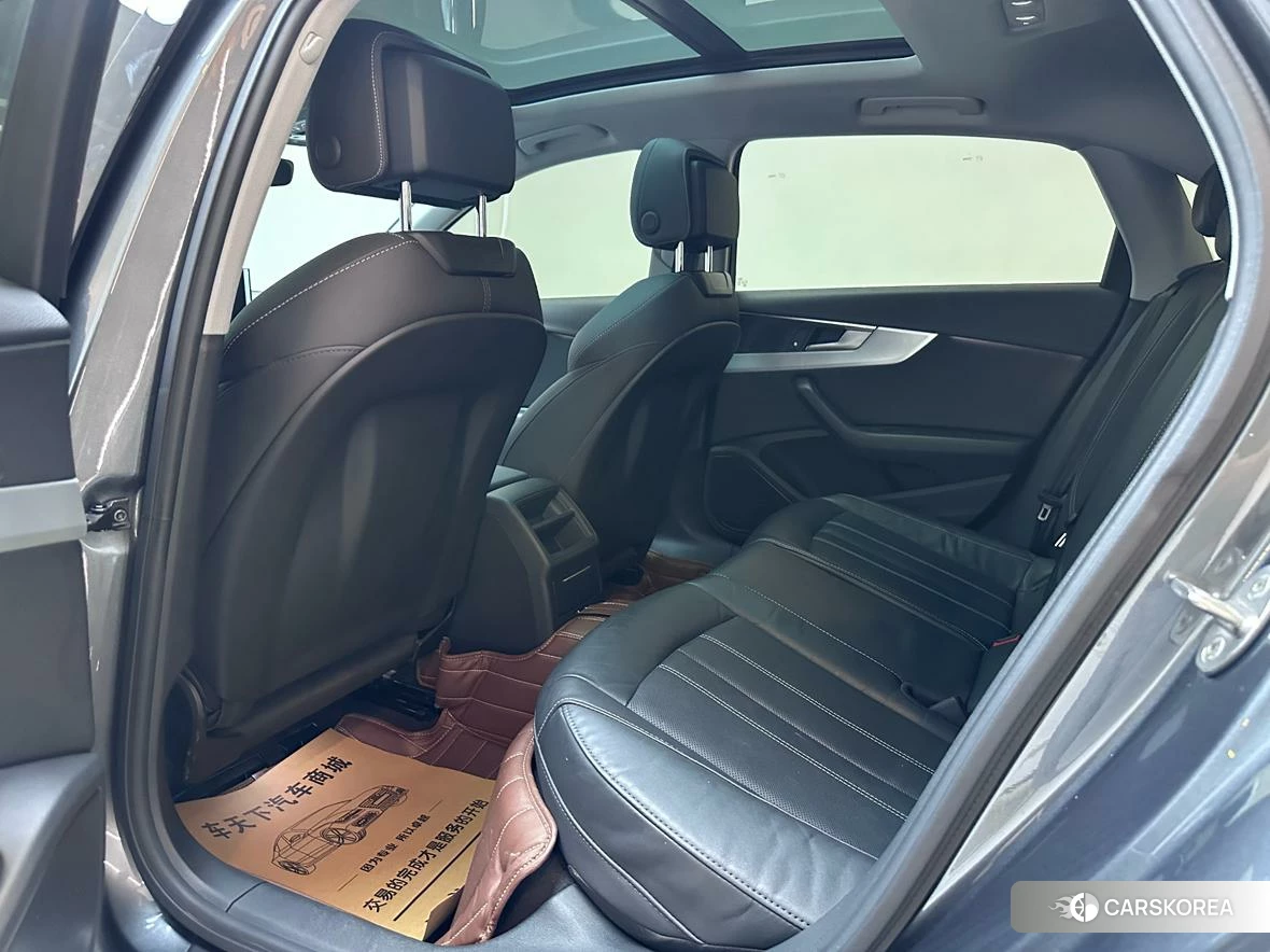 Audi A4L id 4473357 из Китая 8