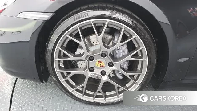 Porsche 911(992) id 3443899 из Кореи 15