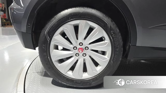 Jaguar E-PACE id 4465301 из Кореи 29