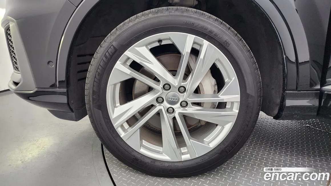 Audi Q7 (4M) id 2019661 из Кореи 15