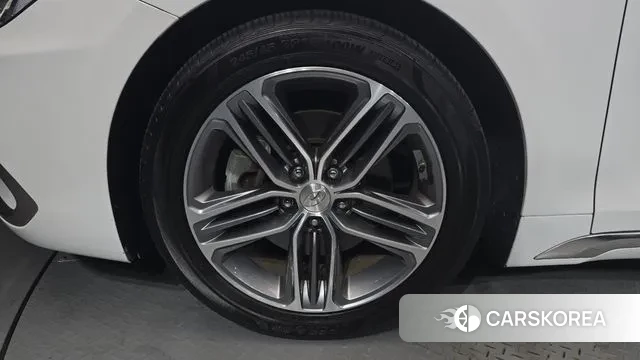 Hyundai Grandeur IG id 3568483 из Кореи 15