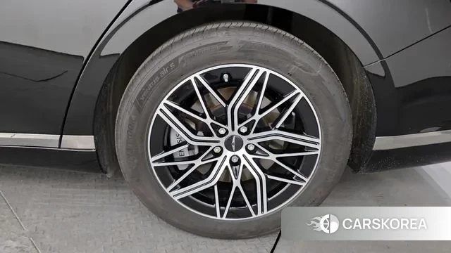 Genesis G90 (RS4) id 3011826 из Кореи 15